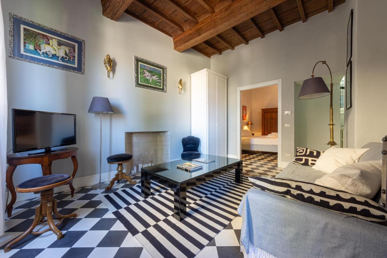 Modern Magnoli View In Ponte Vecchio Apartamento *